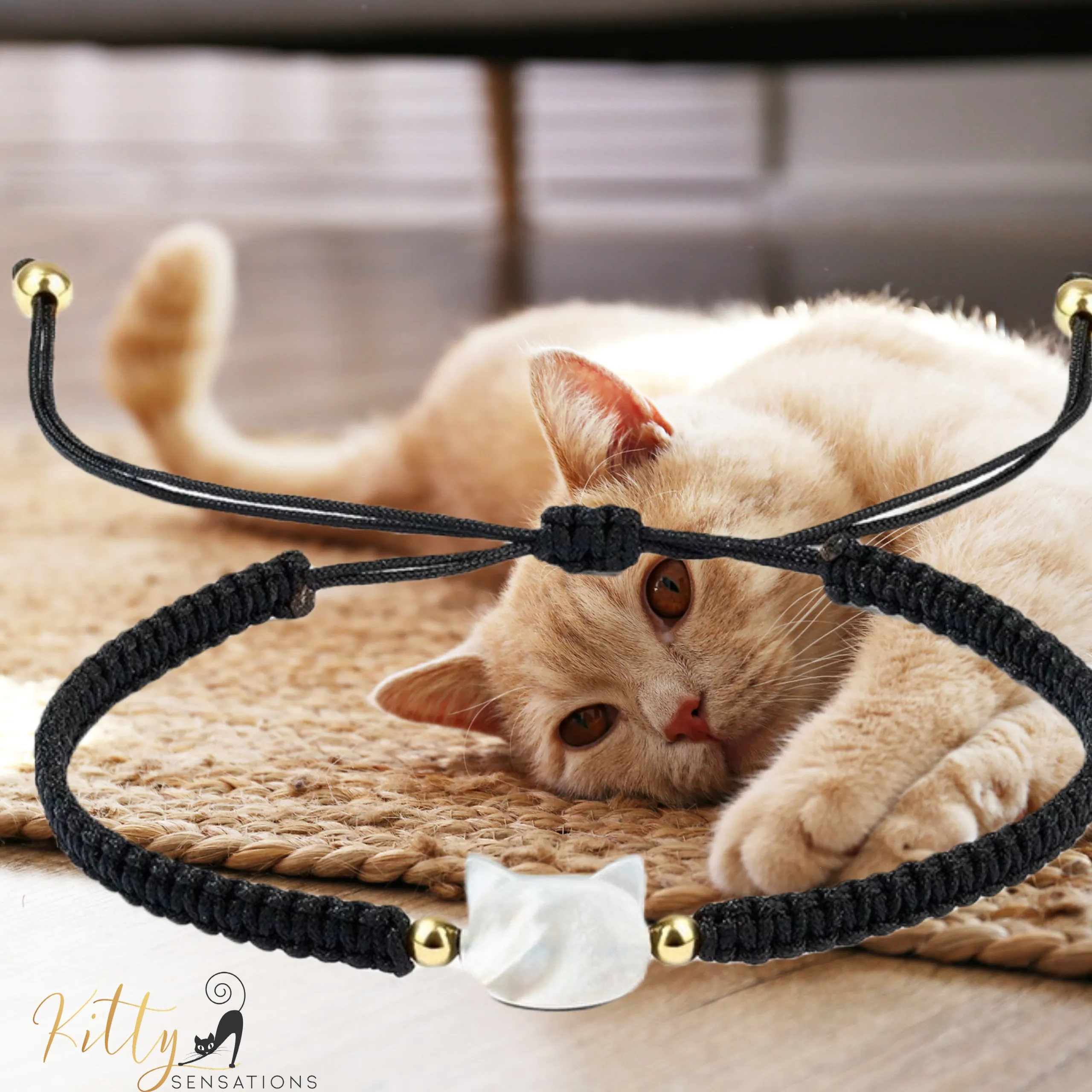 Natural Mother-of-Pearl and Braided Cord Cat Bracelet (Adjustable Size)